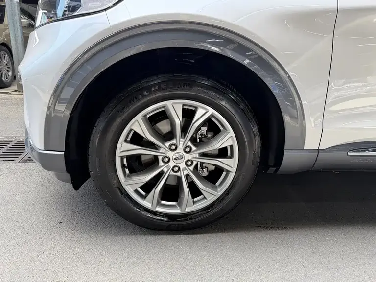 Ford Explorer EcoBoost 285 4 WD Style 6-seat