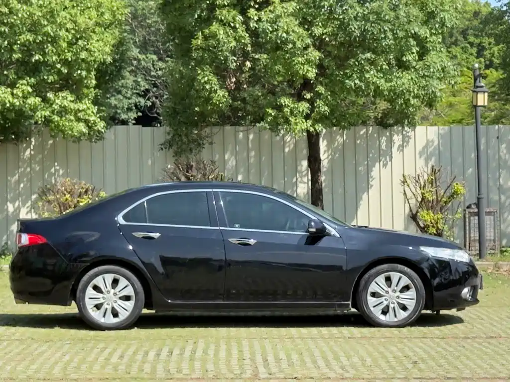 Spirior 2.4 L Distinguished