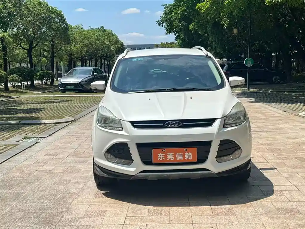 Kuga 1.5 L GTDi 2 WD Comfort