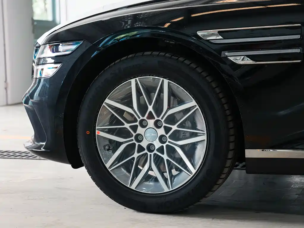 Genesis G80 捷尼赛思G80 2026款 2.5 T 后驱豪华版