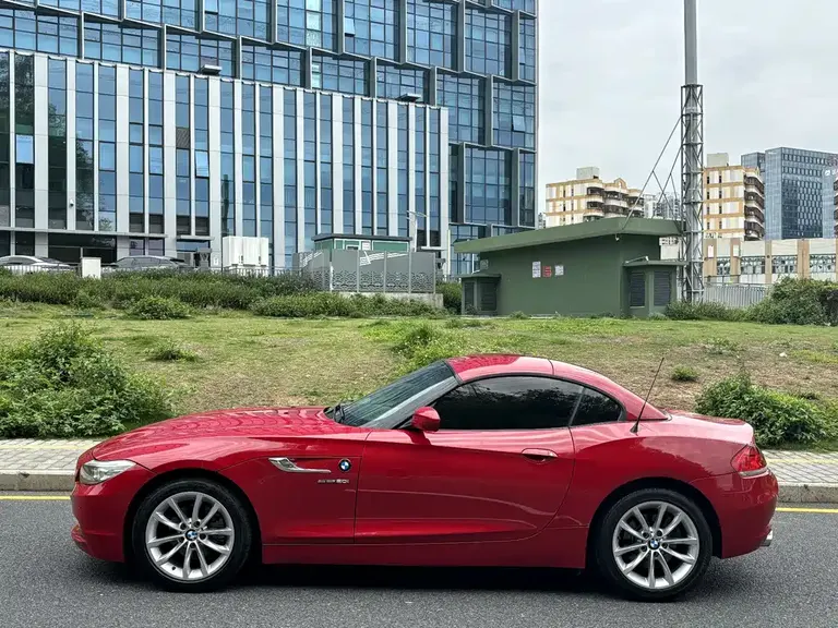 BMW Z4 sDrive20 i Leading