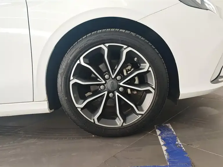 Geely Binrui 1.4 T CVT Asian Games