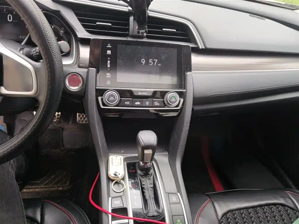 Civic 220 TURBO CVT Ignite Motion CN-VI