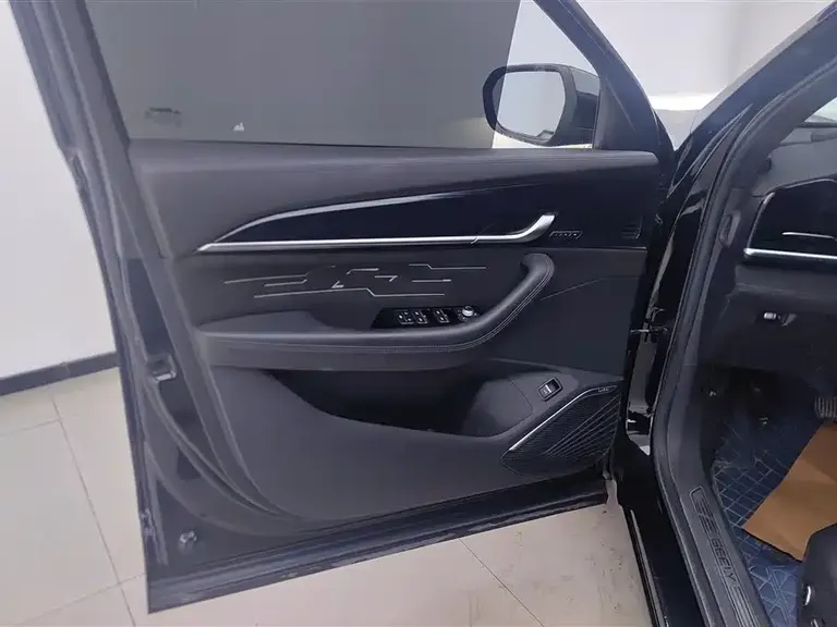 Geely Xingyue L 2.0 TD High Power Auto 2 WD Skyline