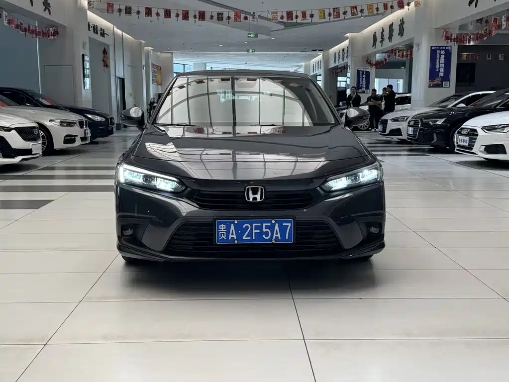 Civic 240 TURBO CVT Power Motion ·C VIP Guest Special Edition