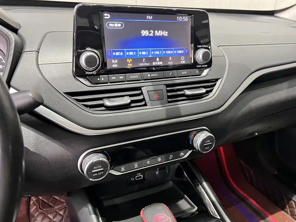 Teana 2.0 L XL Comfort
