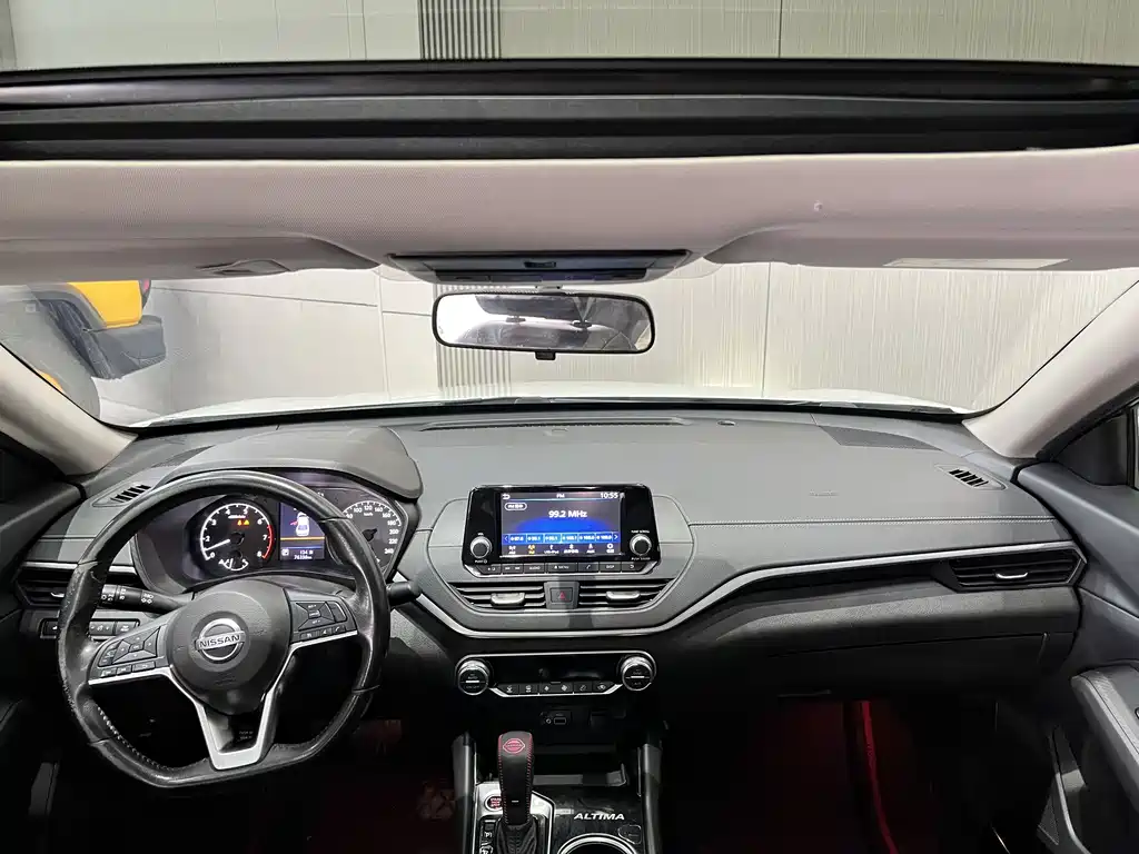 Teana 2.0 L XL Comfort