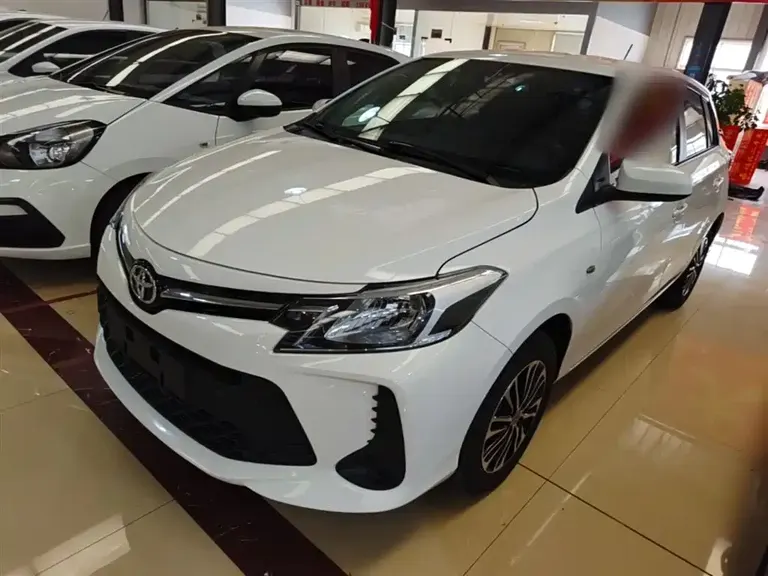 Toyota Vios FS 1.5 L CVT Sharp Speed