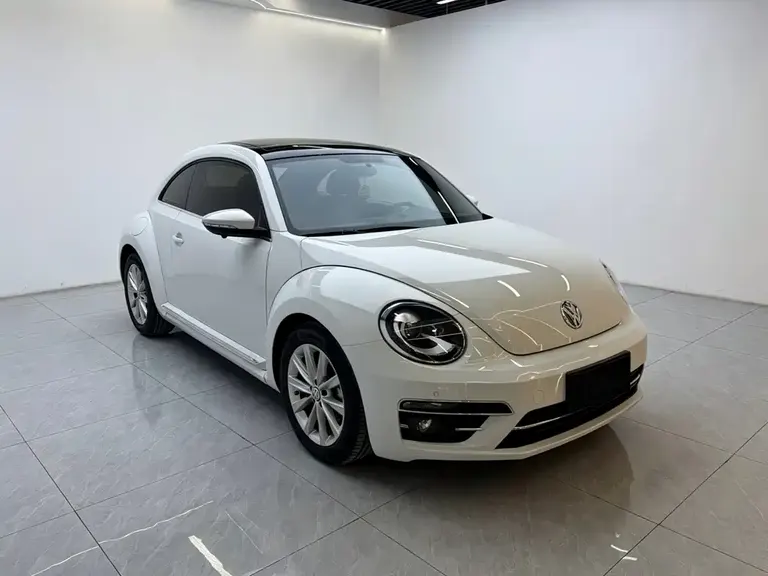 Volkswagen Beetle 180 TSI Style Joy