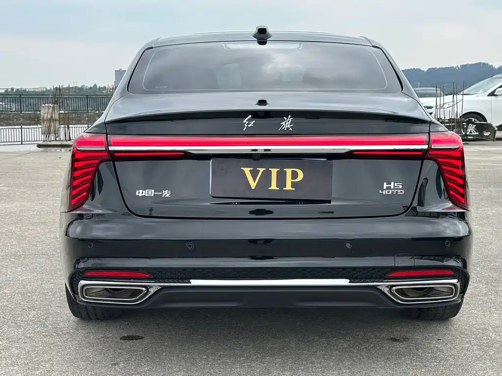 Hongqi H5 2.0 T Auto Connected Flagship Enjoyment