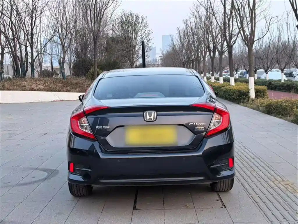 Civic 思域 2019款 220 TURBO 手动劲控版 国VI