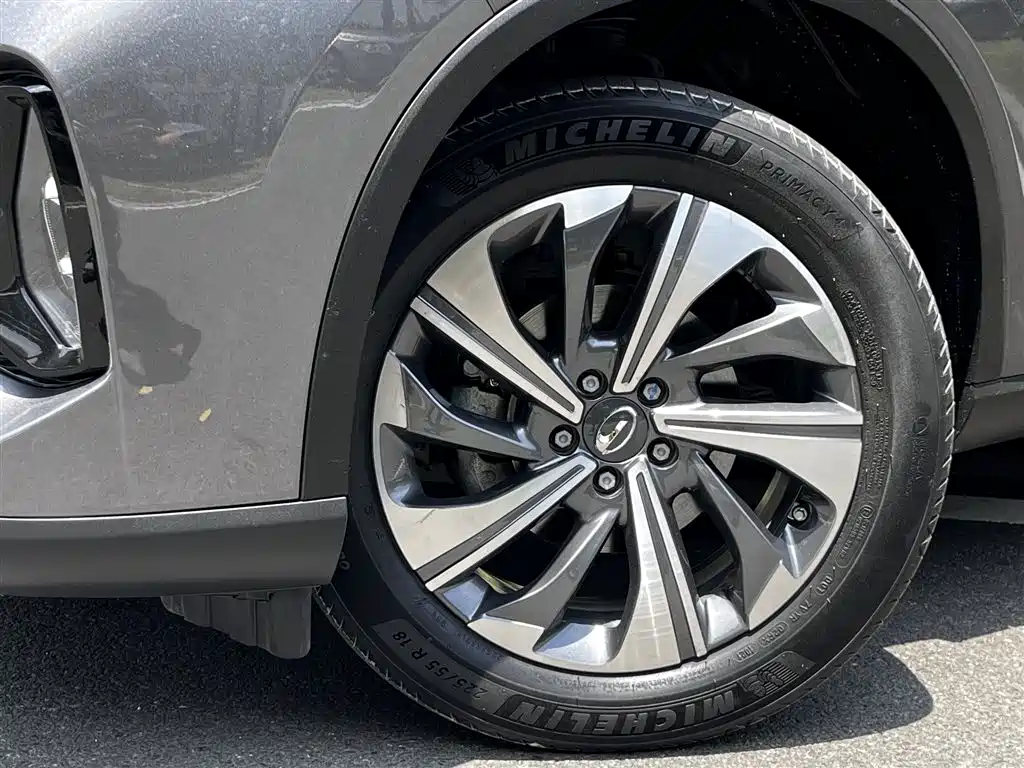 GAC Trumpchi GS4 270 T Auto Connected Tech