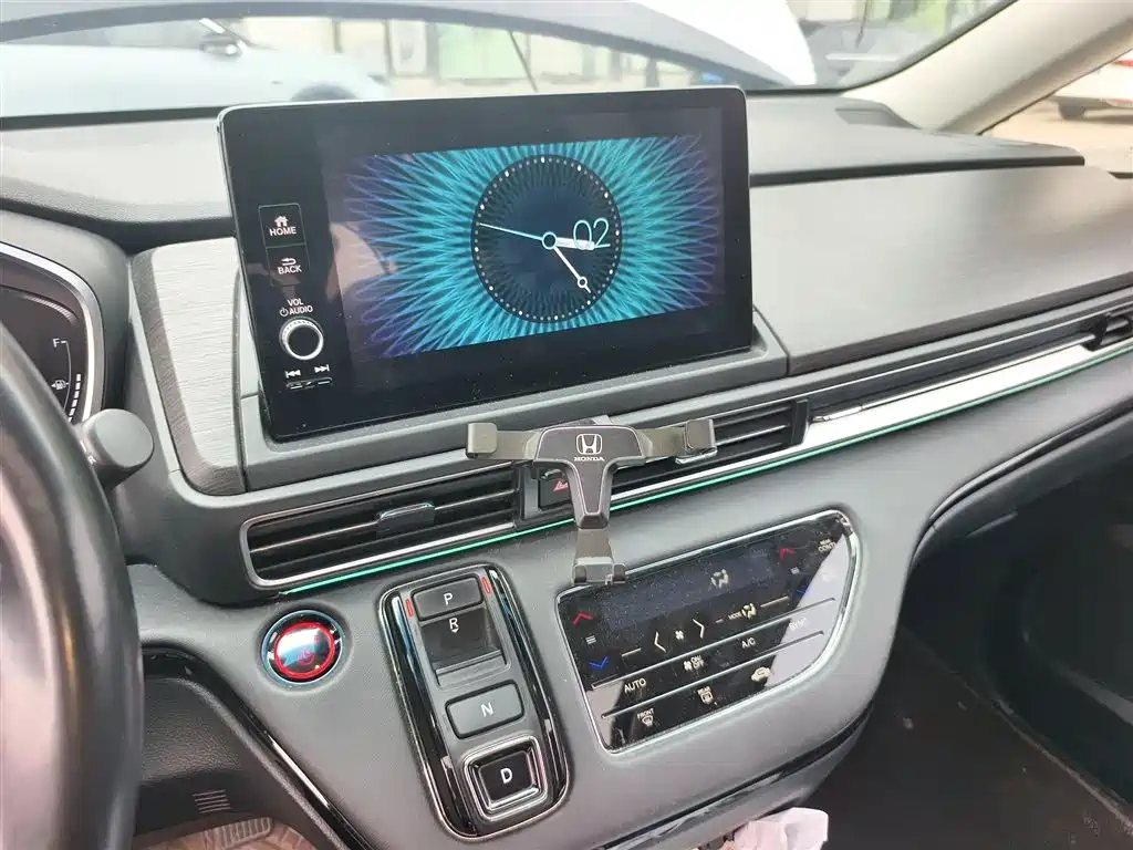 Elysion 2.0 L e:HEV Luxury Early Enjoyment
