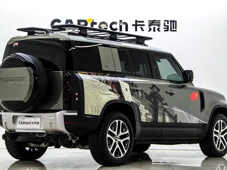 Land Rover Defender Facelift 110 3.0 T P400 Dark Special Edition