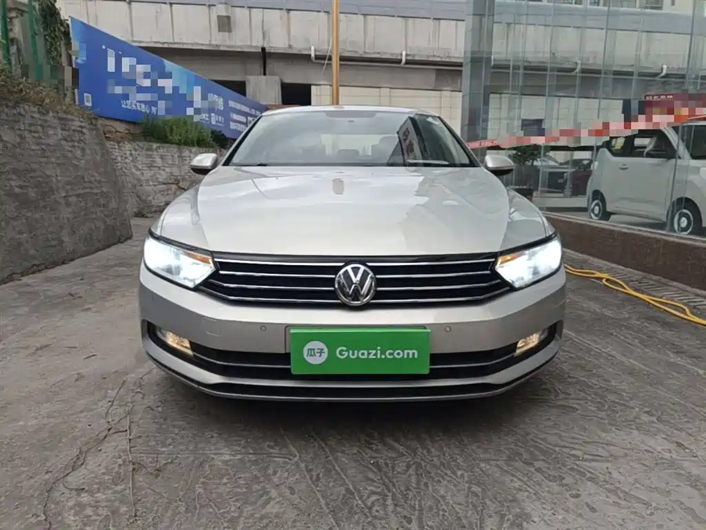 Magotan 330 TSI DSG Leading