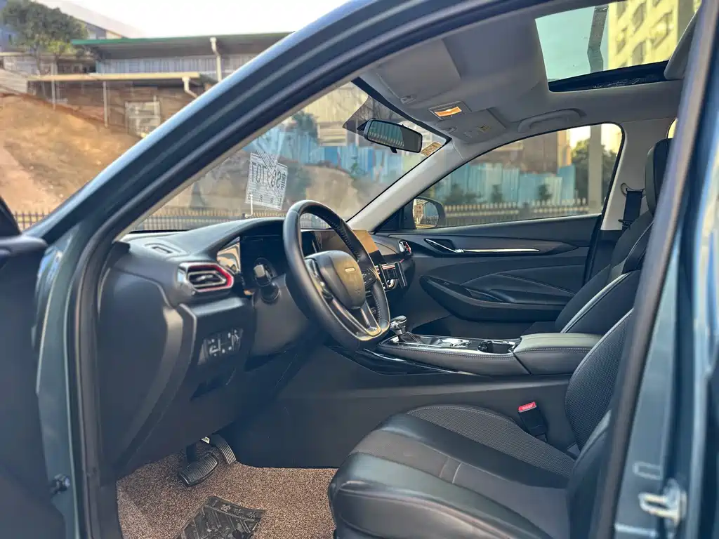 Changan Oshan X5 1.5 T DCT Luxury
