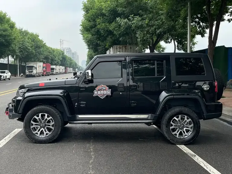 BAIC BJ40 2.0 T Auto 4 WD City Hunter Swordsman