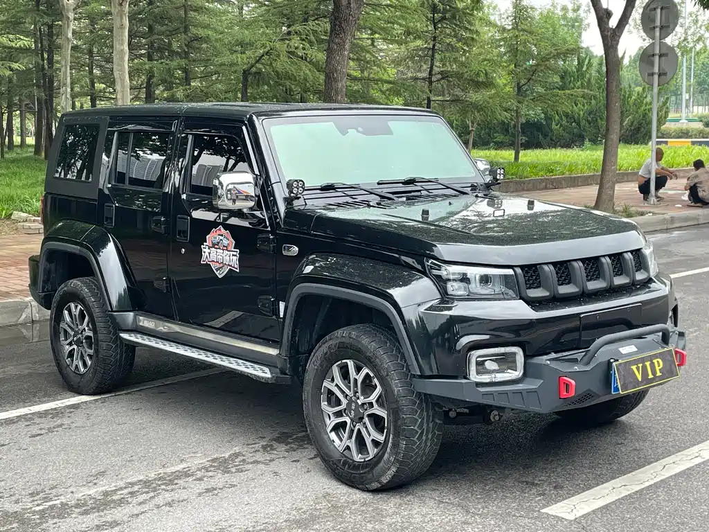 BAIC BJ40 2.0 T Auto 4 WD City Hunter Swordsman