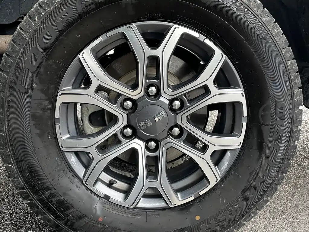 BAIC BJ40 2.0 T Auto 4 WD City Hunter Swordsman