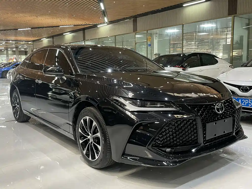 Avalon 2.0 L Luxury