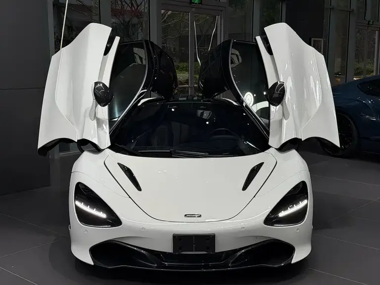 McLaren 720 S 4.0 T Coupe