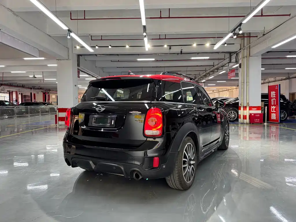 MINI JCW Countryman MINI JCW COUNTRYMAN 2018款 2.0 T JOHN COOPER WORKS