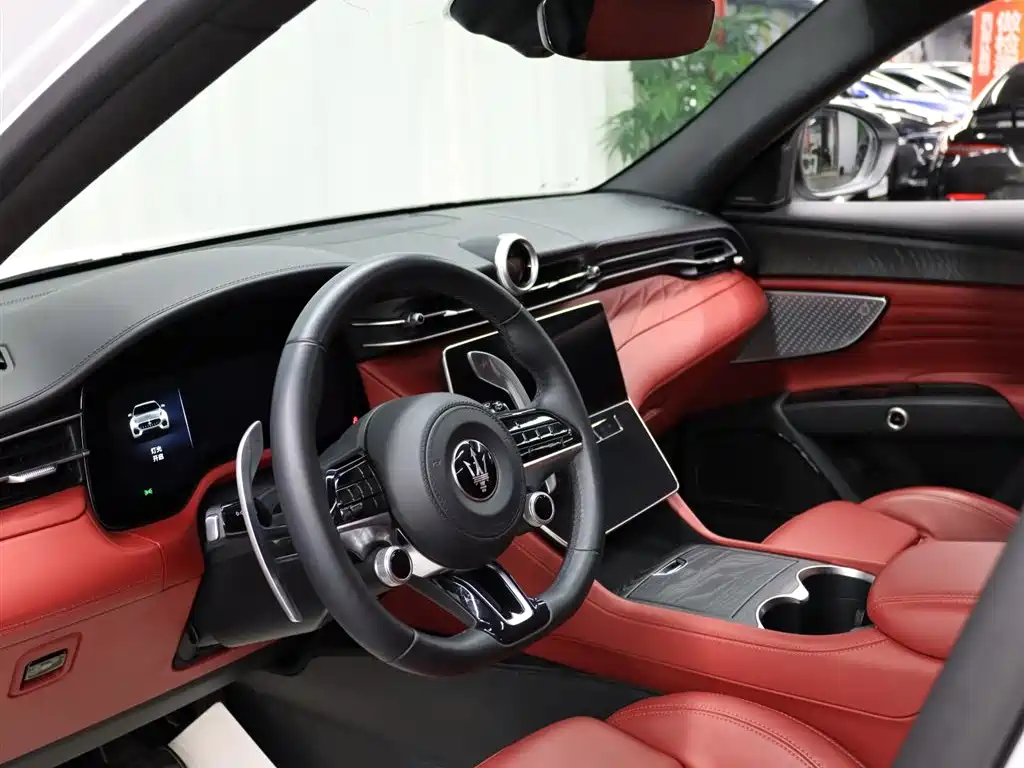 Grecale 2.0 T GT