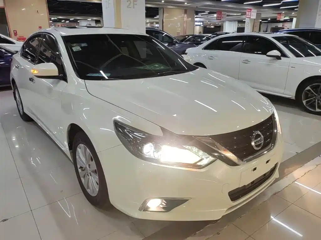 Teana Facelift 2.0 L XL Comfort