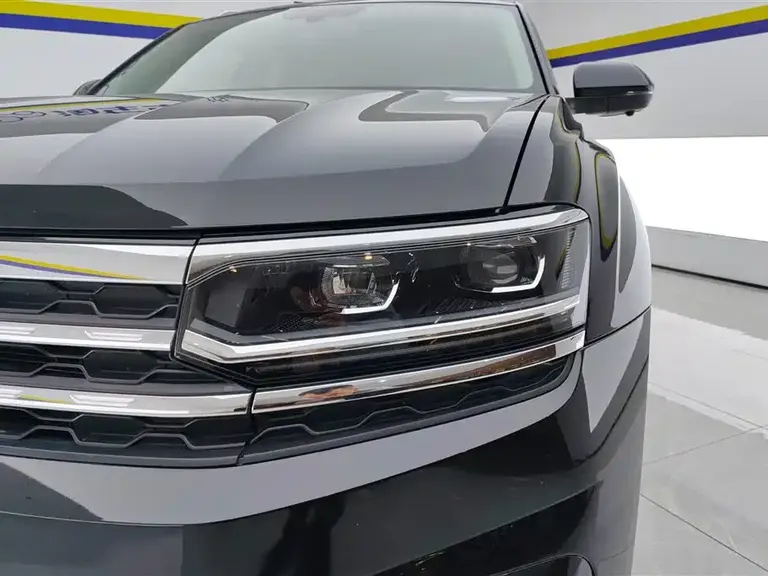 Volkswagen Teramont Teramont X Facelift 380 TSI 4 WD Luxury
