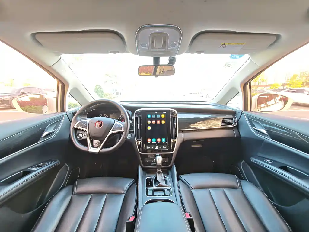 Song MAX 1.5 T Auto Connected Luxury 7-seat