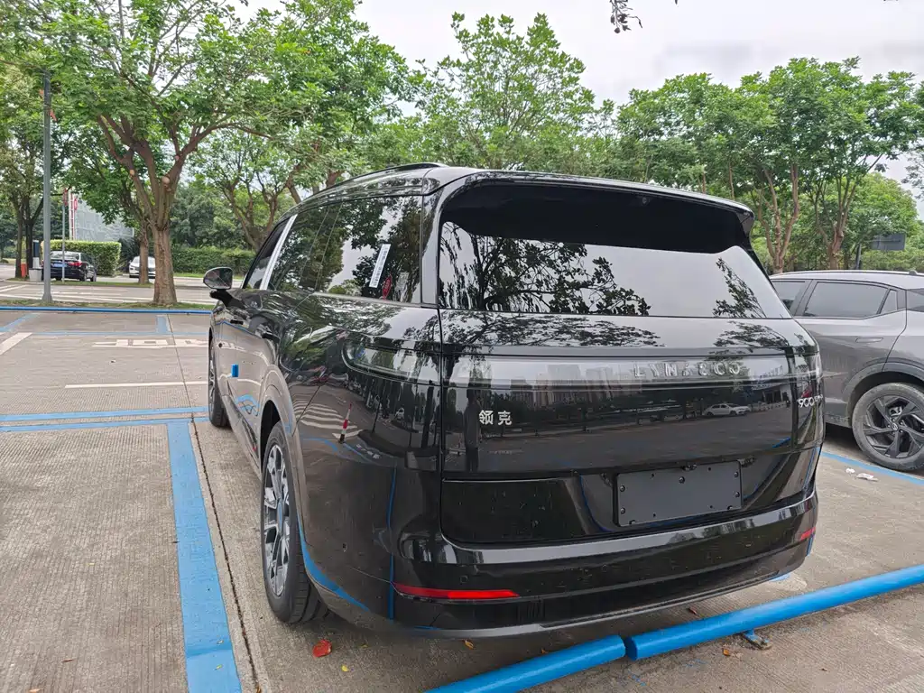 Lynk & Co 900 领克900 2025款 2.0 T Ultra 6座