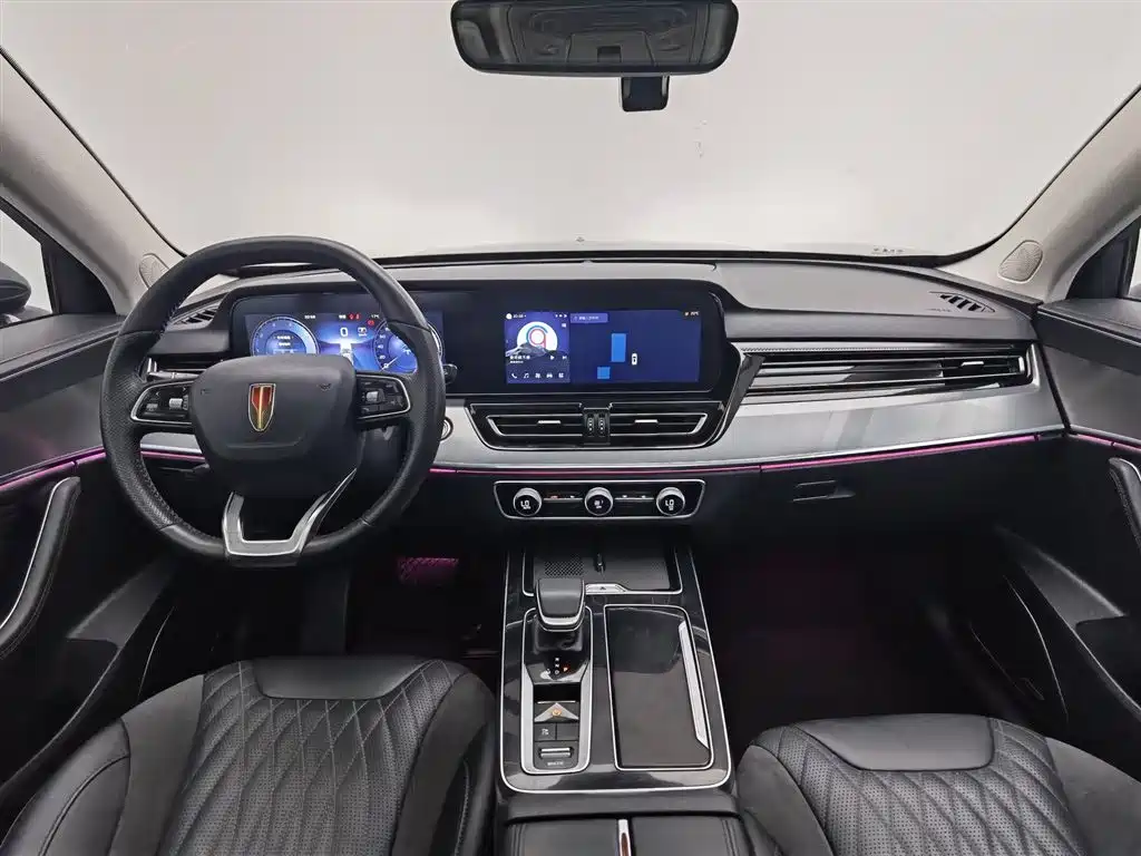 Hongqi HS5 2.0 T Flagship Enjoyment Pro
