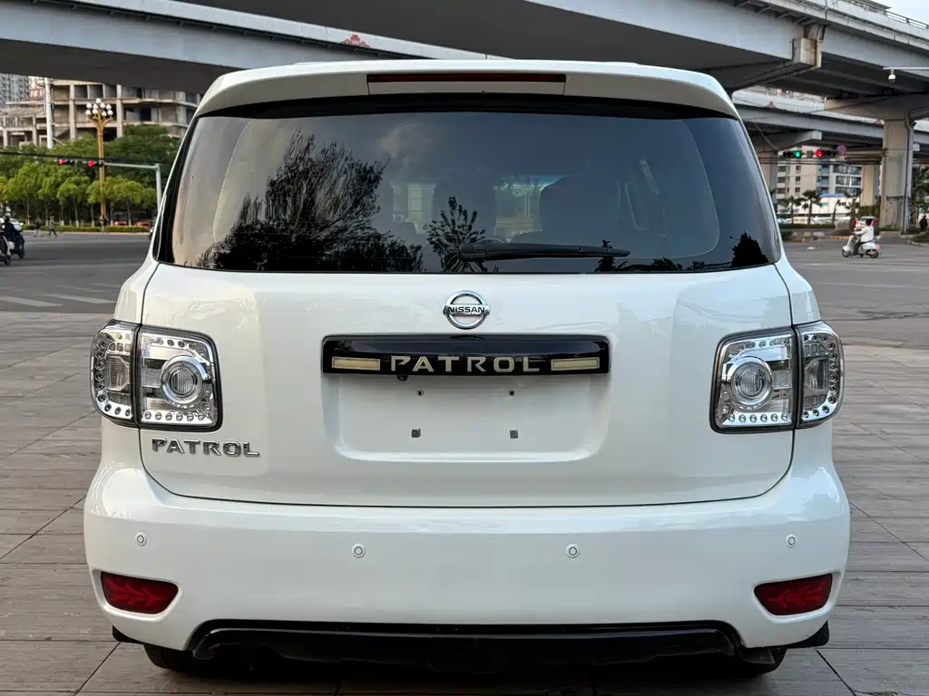 Patrol 4.0 L Leading Elite