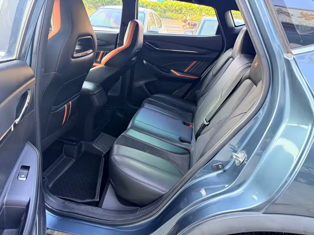 Changan Oshan X5 1.5 T DCT Distinguished