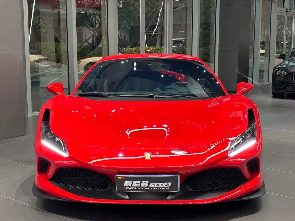 Ferrari F8 Tributo 3.9 T V8