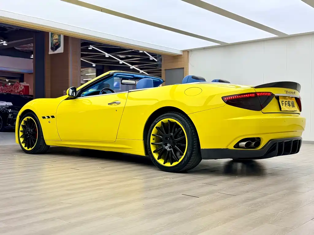 GranCabrio 4.7 L Sport