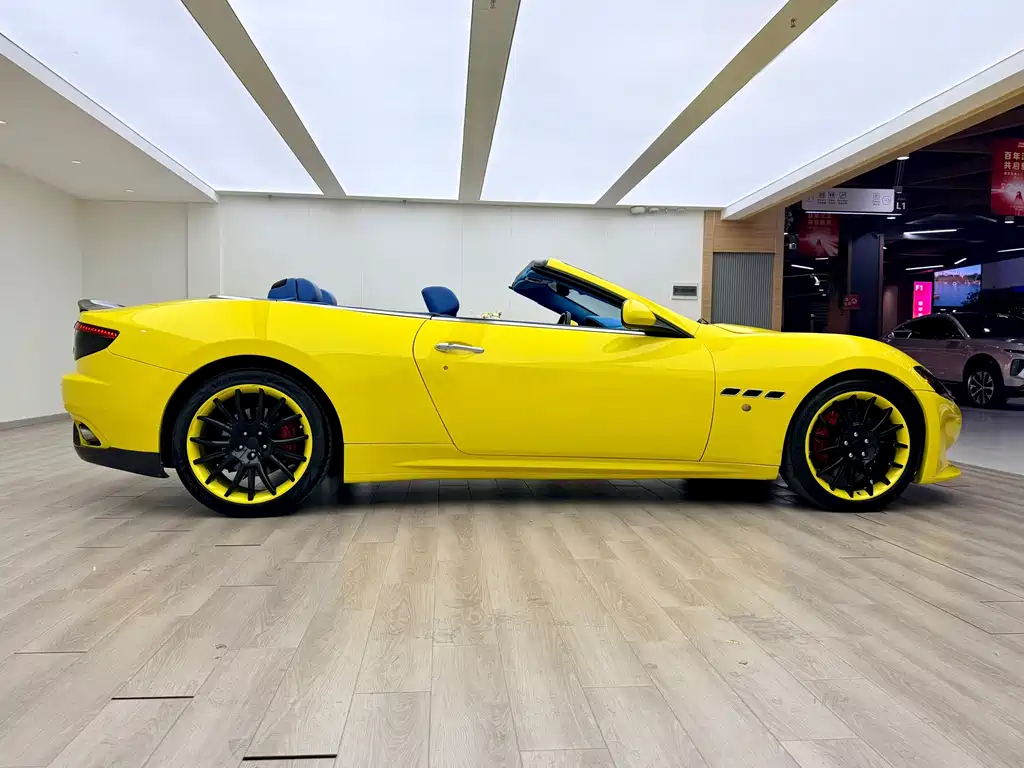 GranCabrio 4.7 L Sport