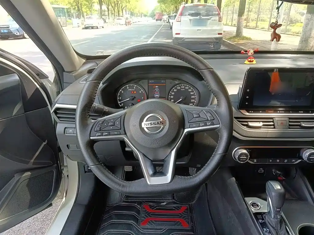 Teana 2.0 L XL Comfort