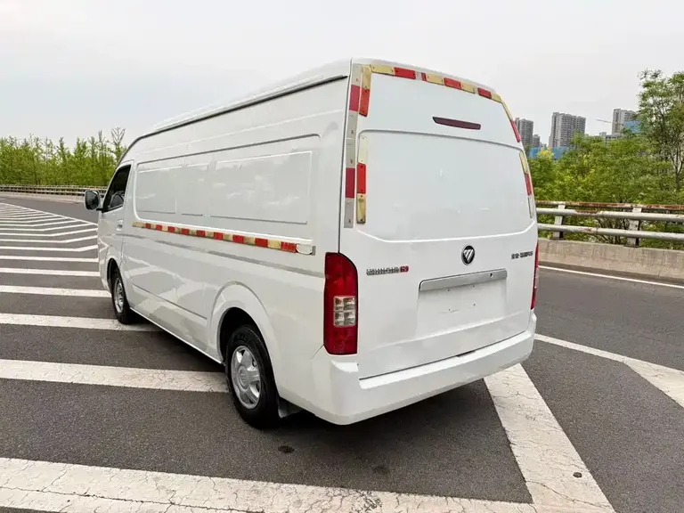 Foton Fengjing G9 风景G9 2021款 2.4 L汽油商运版长轴高顶2座厢货4 K22 D4 M