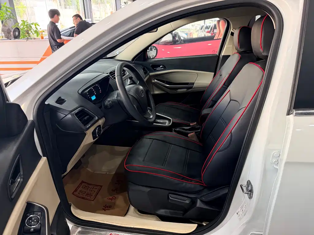 Escort 1.5 L Auto Comfort
