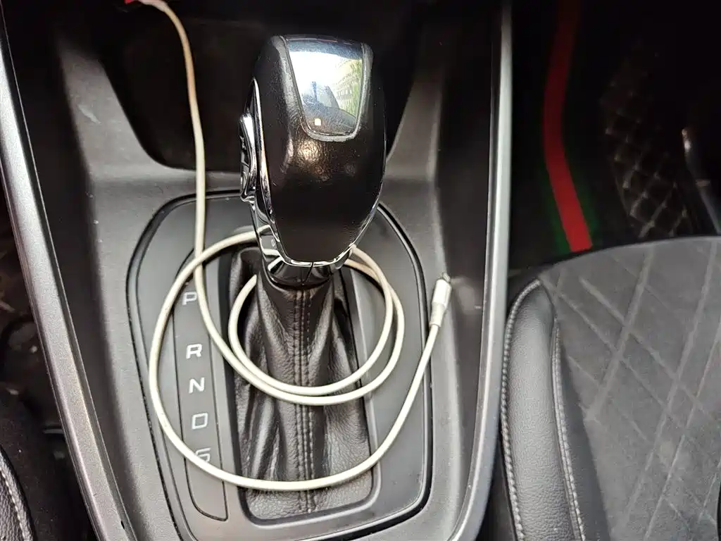 Escort Facelift 1.5 L Auto Joy CN-VI