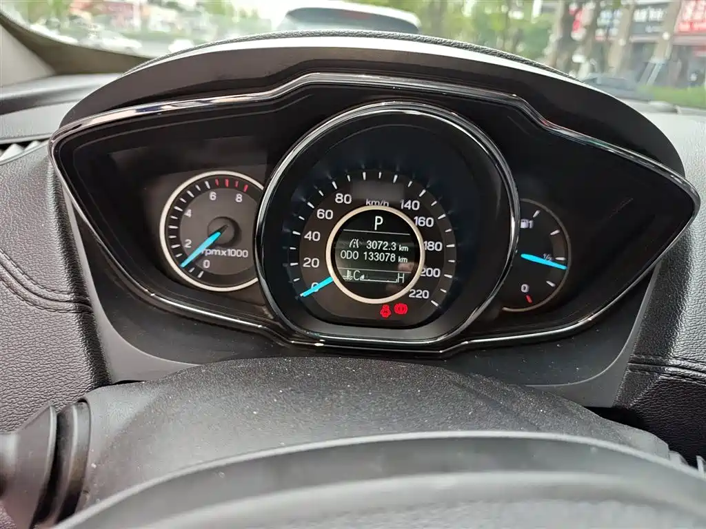 Escort Facelift 1.5 L Auto Joy CN-VI