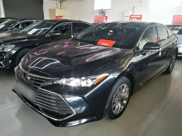 Toyota Avalon 2.0 L Luxury