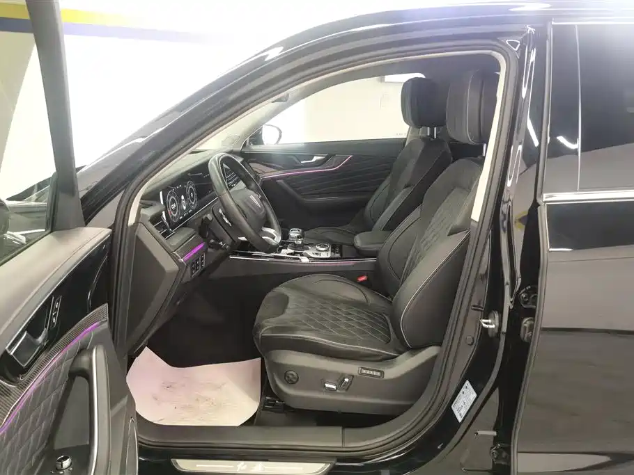 Hongqi HS5 2.0 T Connected Flagship Leading 4 WD