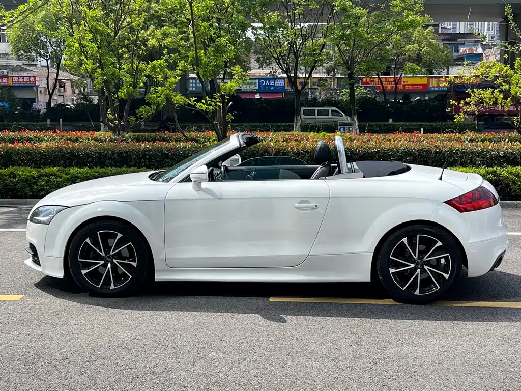 Audi TT 奥迪TT 2013款 TT Roadster 45 TFSI quattro