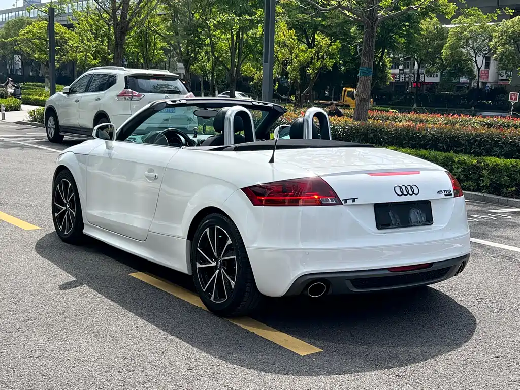 Audi TT 奥迪TT 2013款 TT Roadster 45 TFSI quattro
