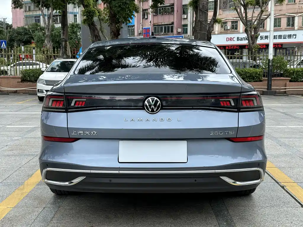Lamando Lamando L 280 TSI DSG Spicy Cool