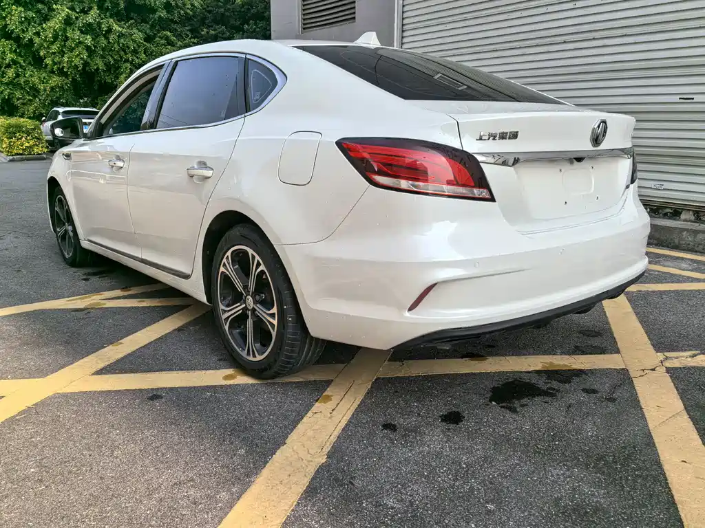 MG6 20 T Auto Elite Connected CN-V