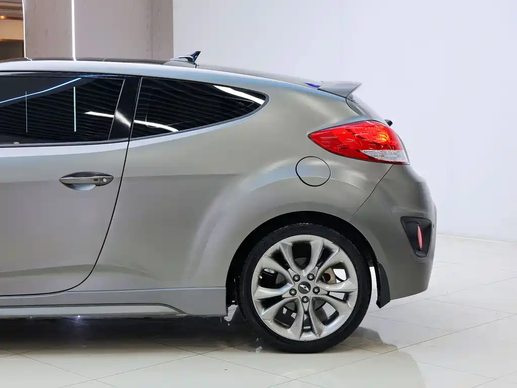 Veloster Veloster飞思 2015款 1.6 T 自动豪华版