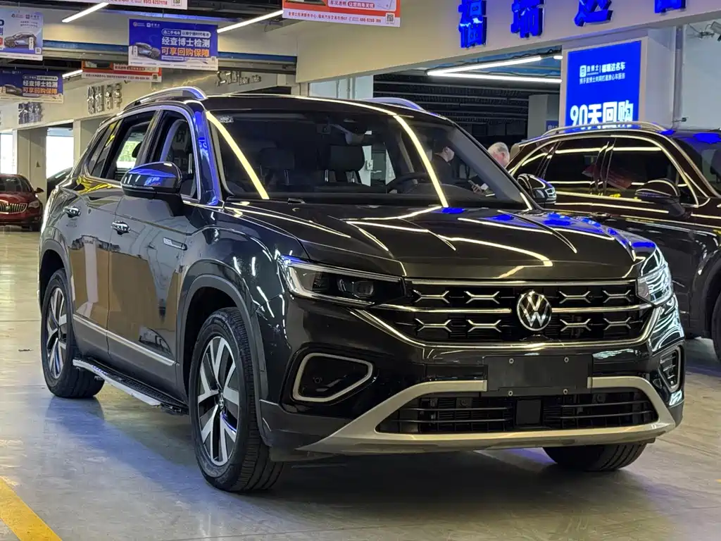 Tayron 330 TSI 2 WD Luxury Plus Advanced